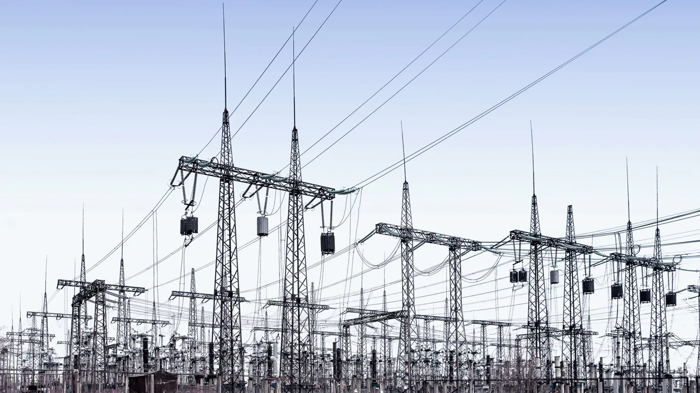 Power line
