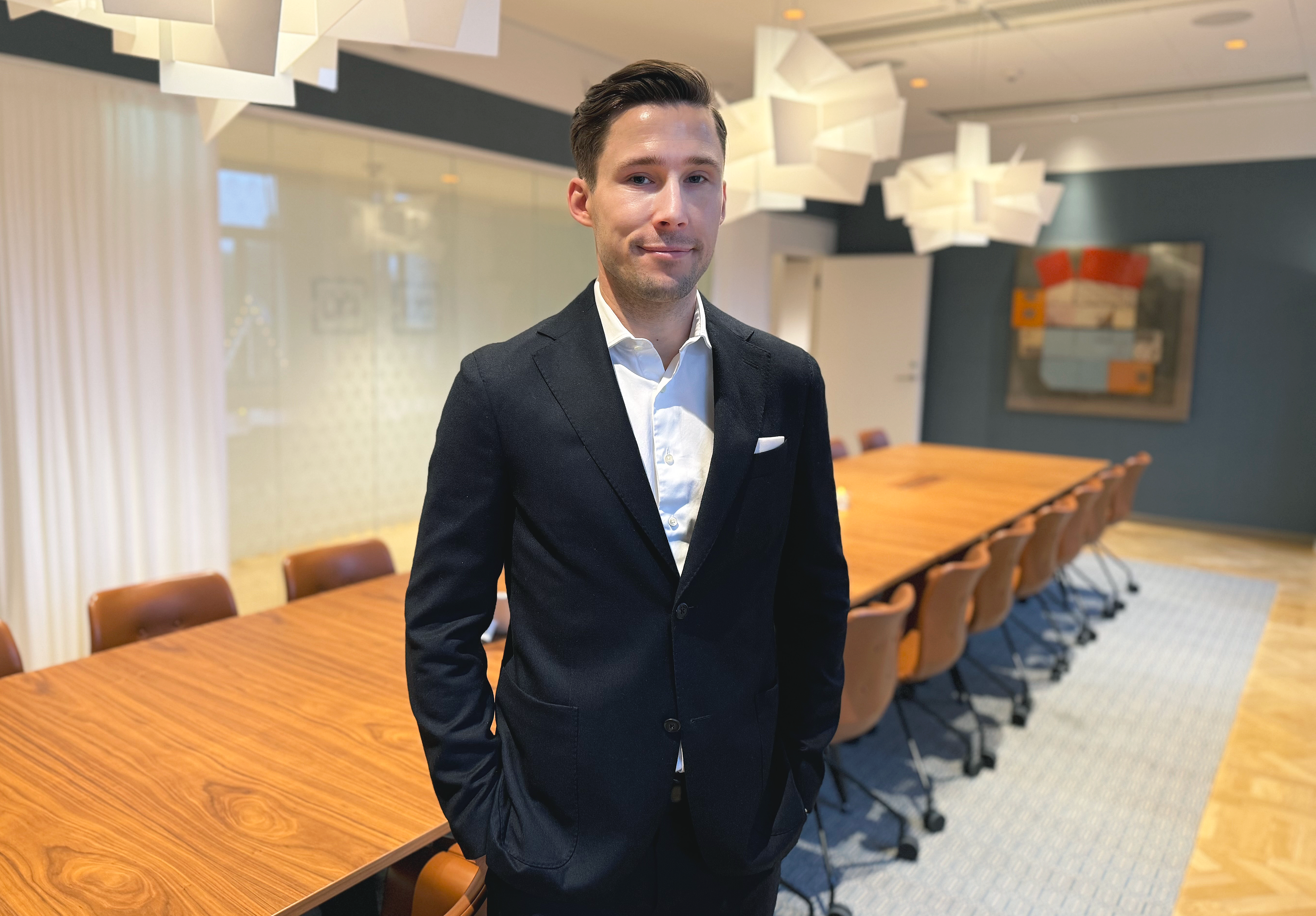 Henrik Schön new partner in Financial Services at Lindahl 