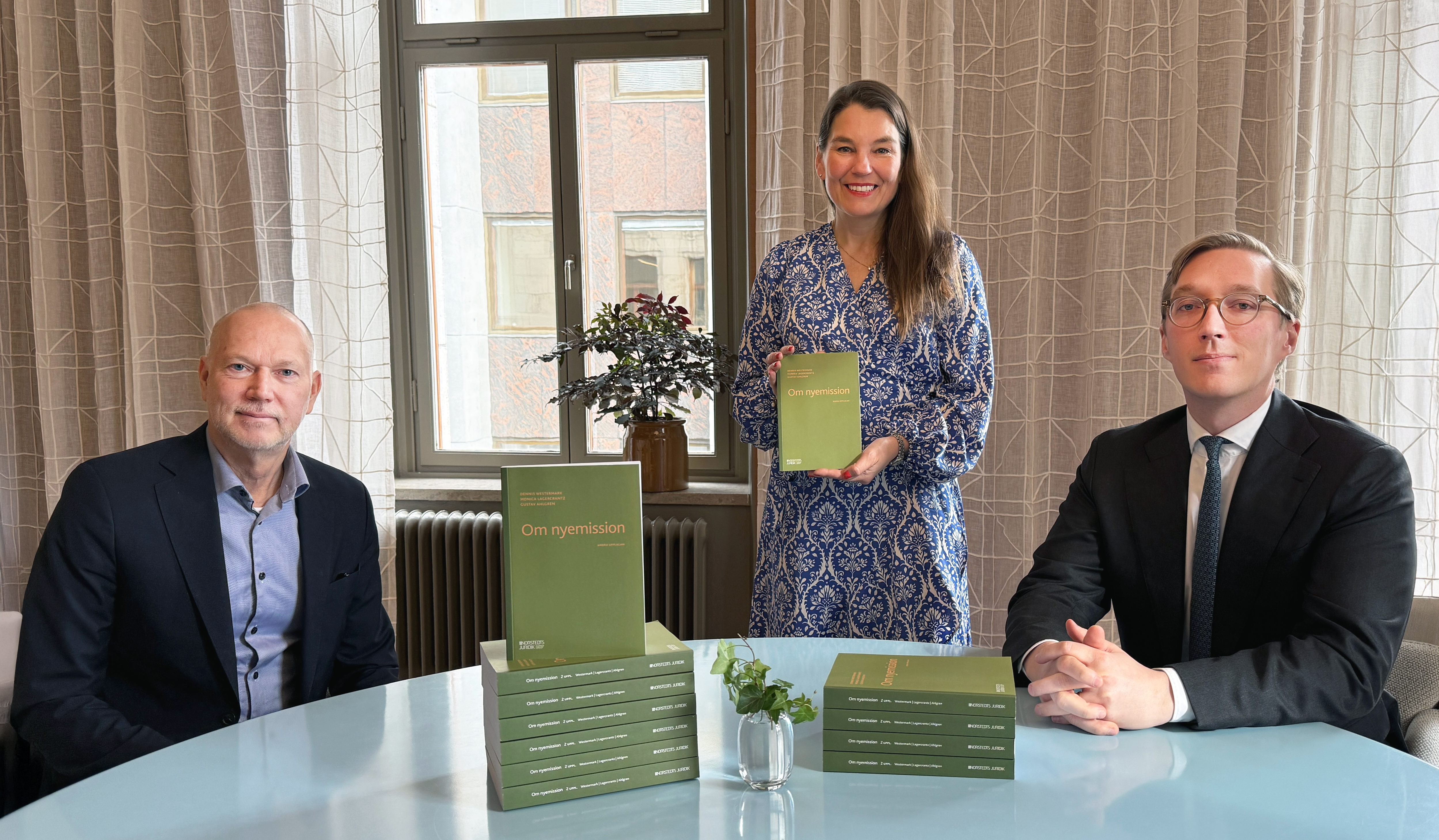 Ny upplaga av Om nyemission – från Lindahls ledande experter inom aktiemarknadsrätt