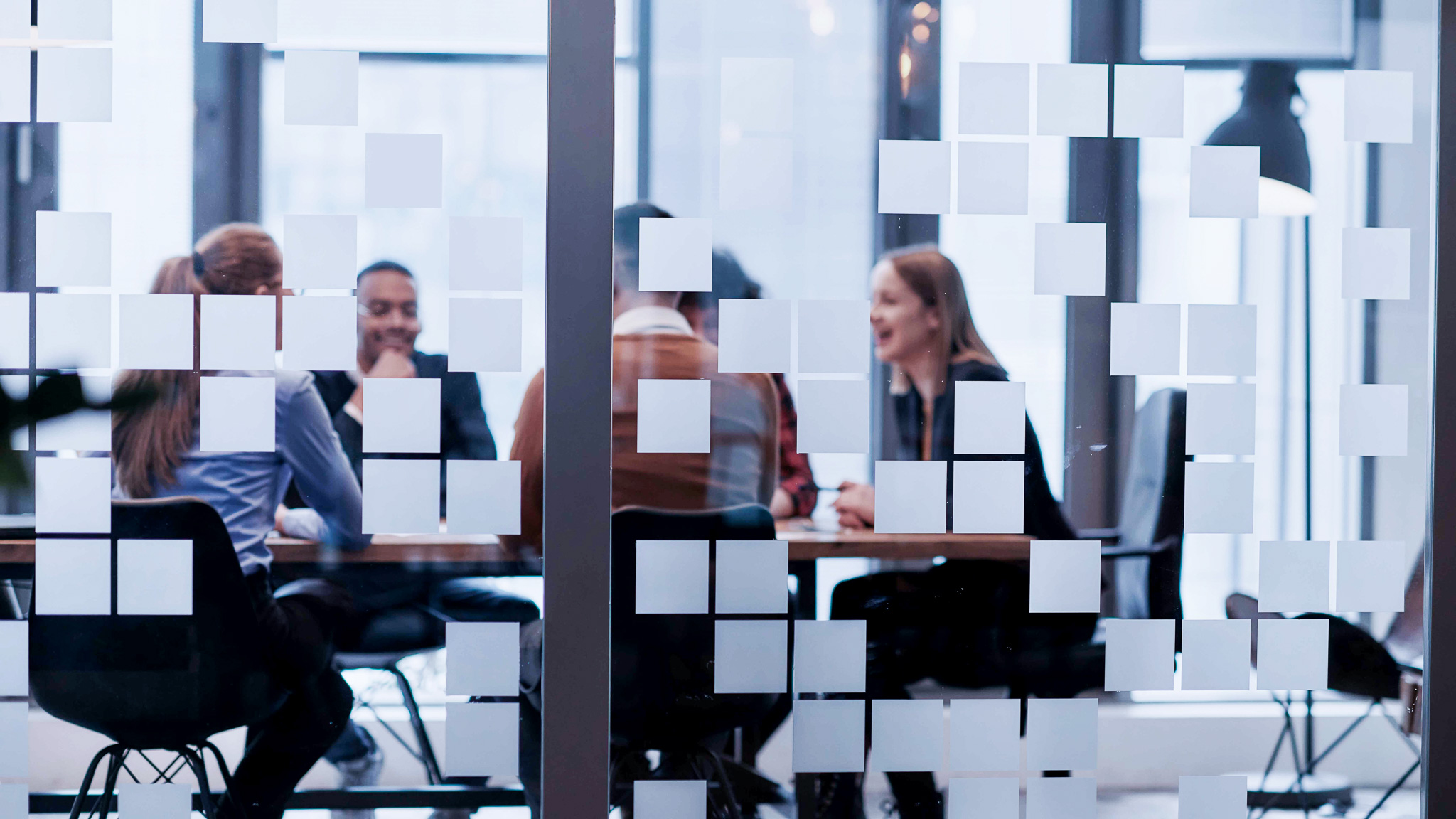 Människor i konferensrum